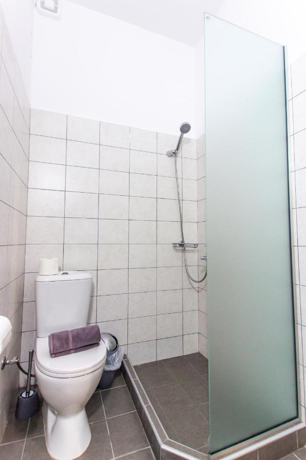 Anassa Apartments Asproválta Eksteriør bilde