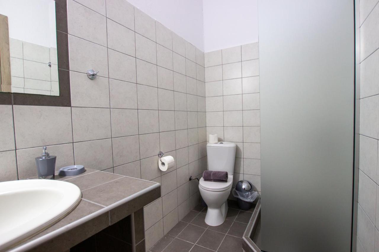 Anassa Apartments Asproválta Eksteriør bilde