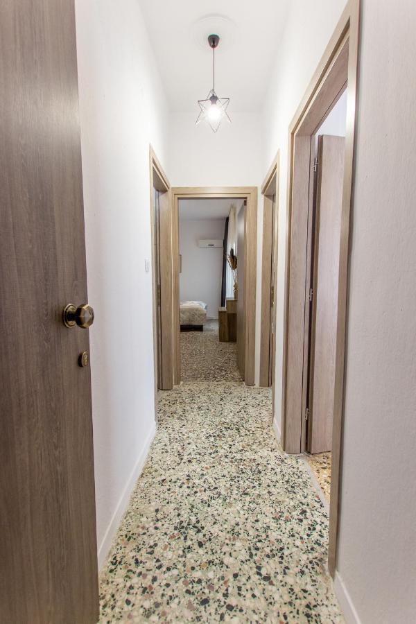 Anassa Apartments Asproválta Eksteriør bilde