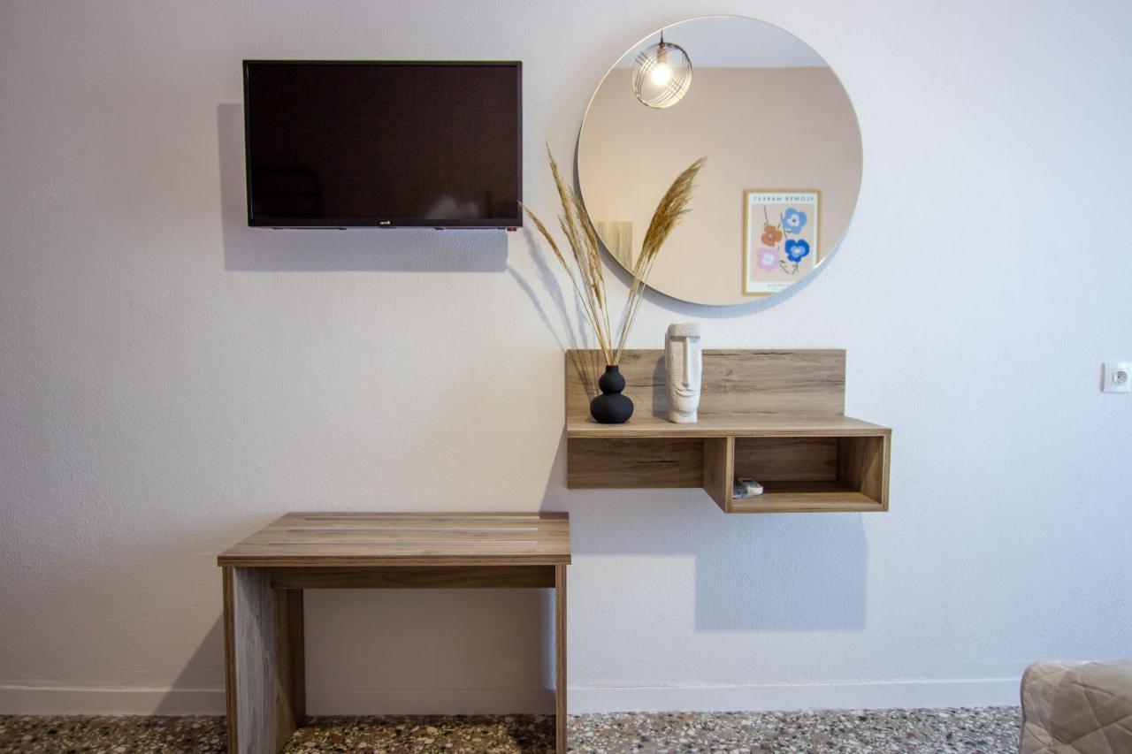Anassa Apartments Asproválta Eksteriør bilde